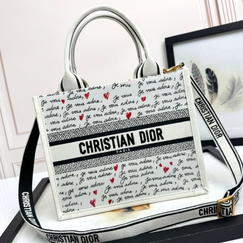 chr1st1an D10r shopping bags